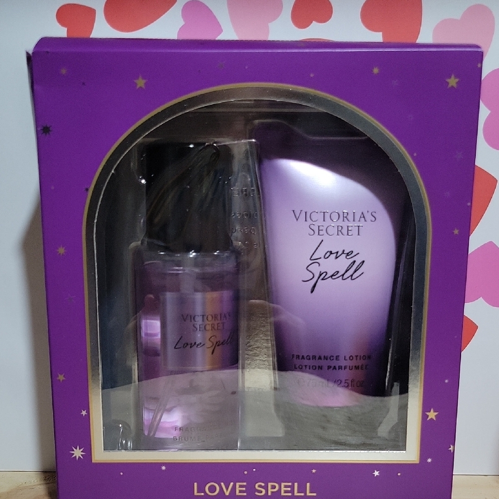 Victoria's Secret Love Spell Fragrance Set - Purple